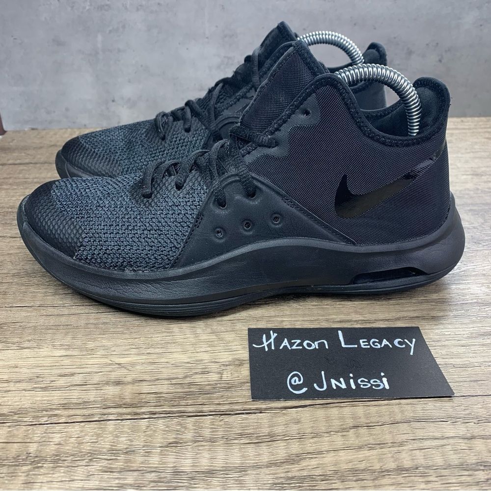 nike air versitile 3 black